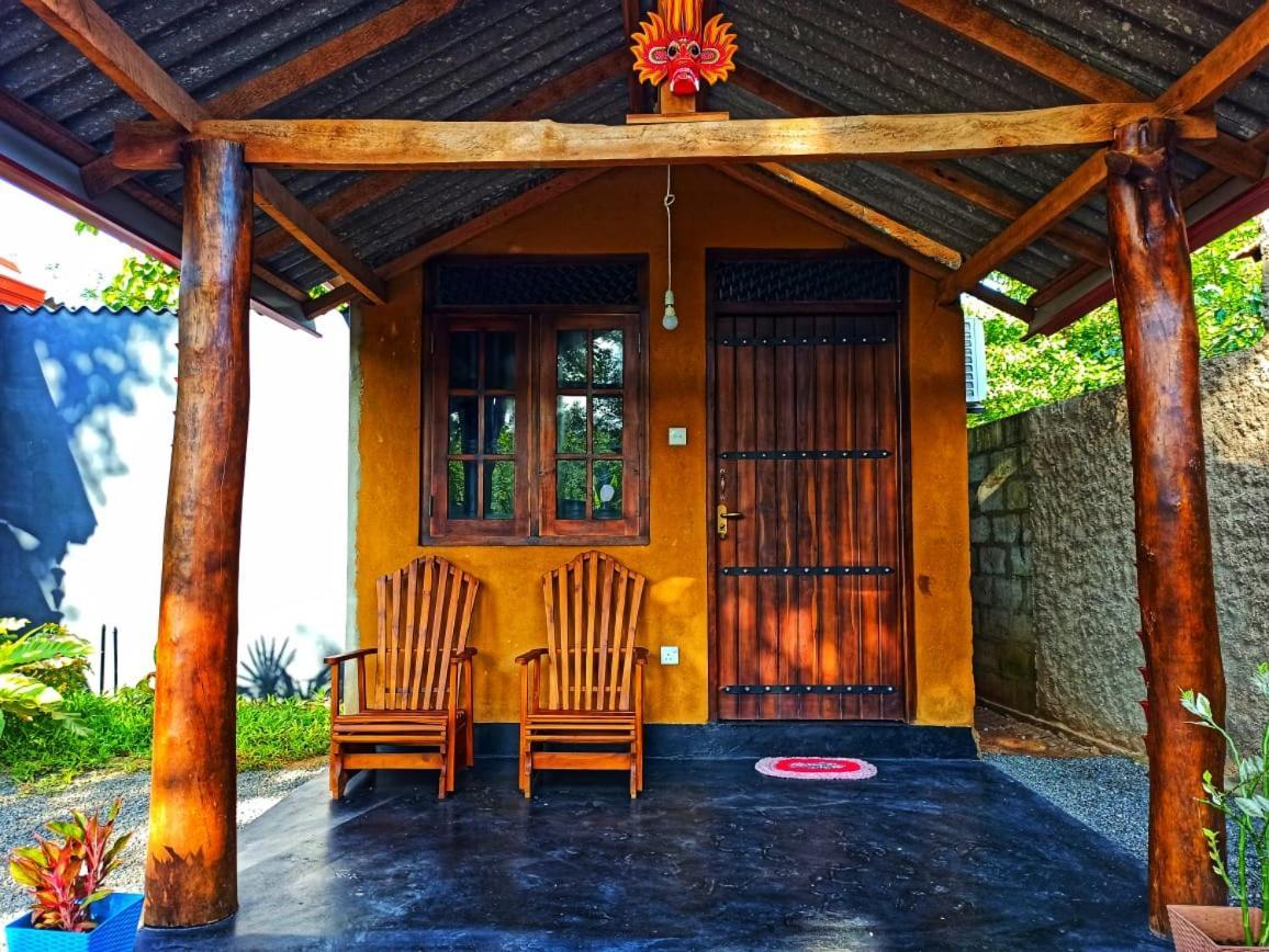 Dimuthu Homestay Udawalawe Luaran gambar